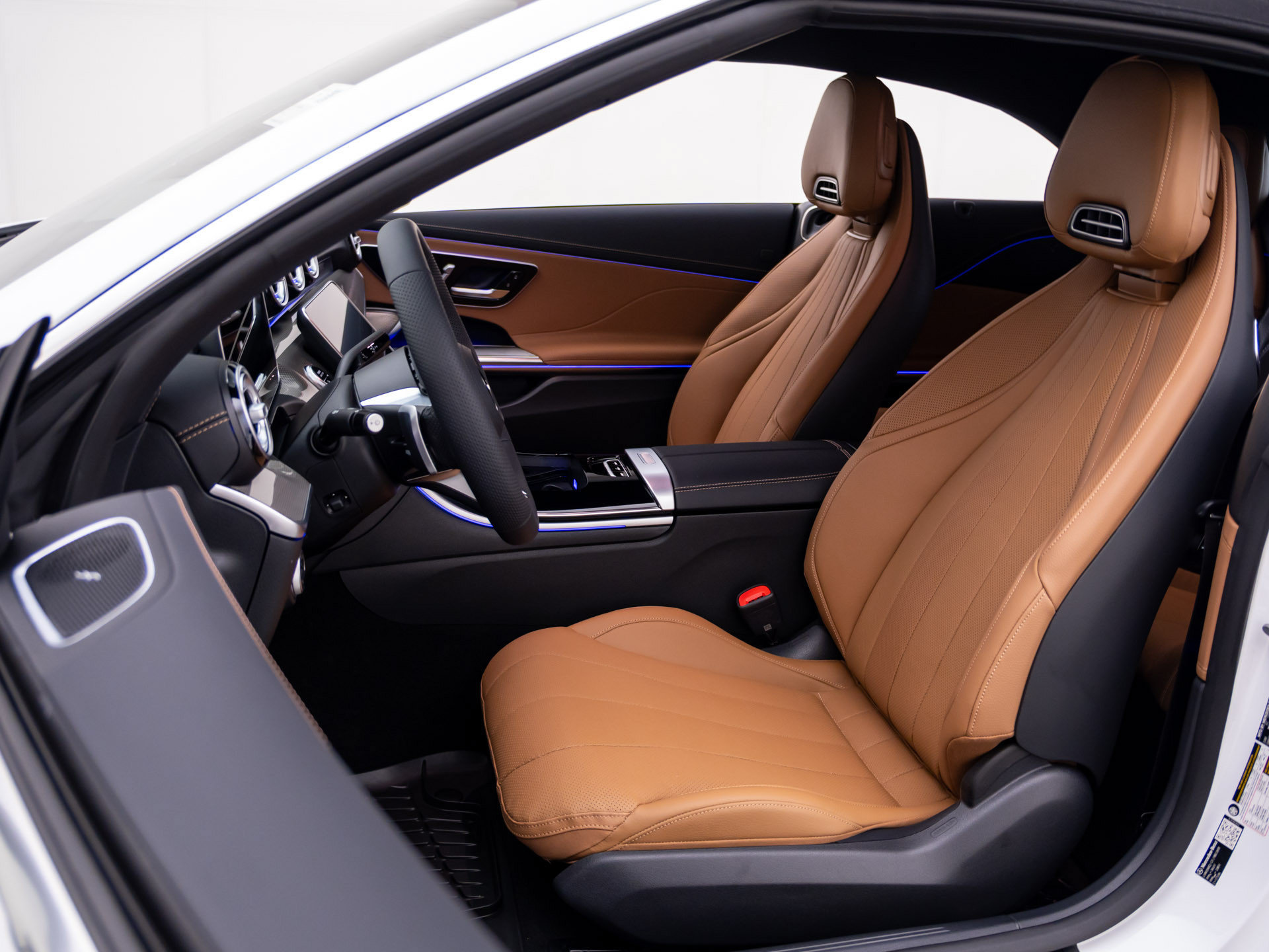 New 2027 Mercedes-Benz CLE 450 4MATIC Cabriolet image 16