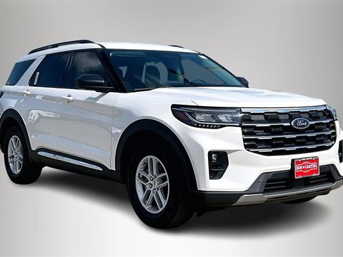 New 2025 Ford Explorer Active w/ Active Comfort Package image 1