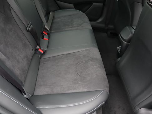 New 2025 Hyundai Elantra N Base image 20