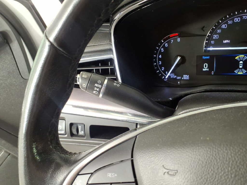 Used 2019 Cadillac XT5 Premium Luxury FWD image 23