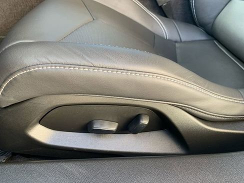 Used 2023 Chevrolet Corvette Stingray Coupe w/ 1LT image 31