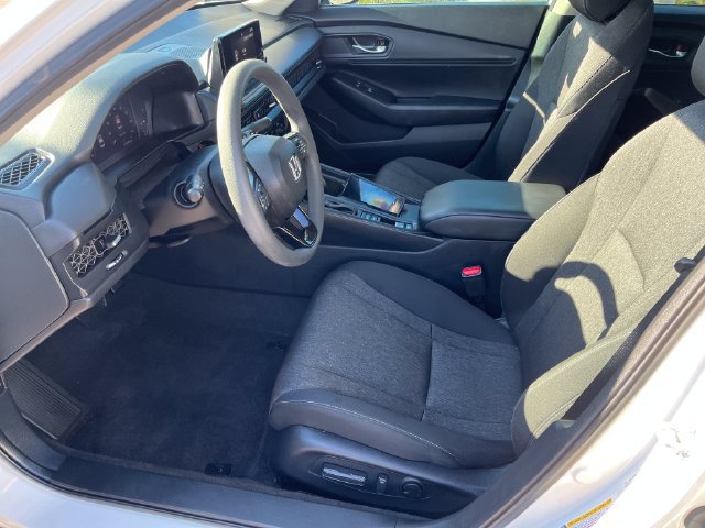 Used 2024 Honda Accord EX image 12
