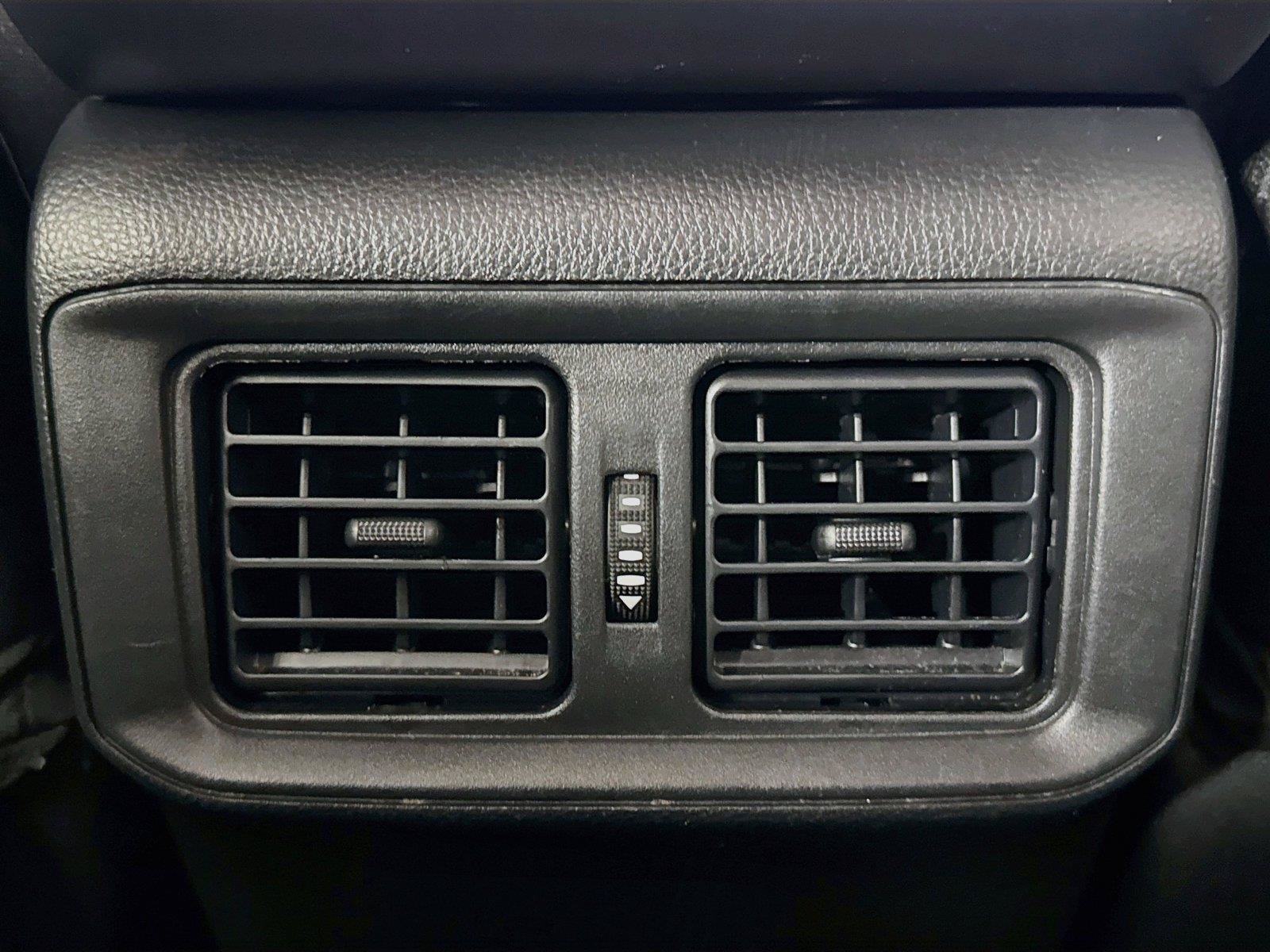 Certified 2025 Toyota RAV4 XLE FWD image 34