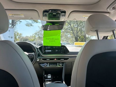 Used 2020 Hyundai Sonata Limited image 23