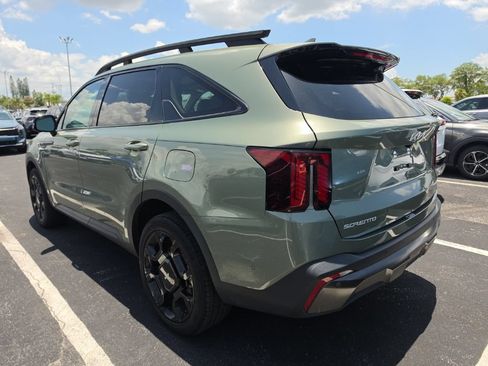 Used 2024 Kia Sorento SX AWD/4WD image 13