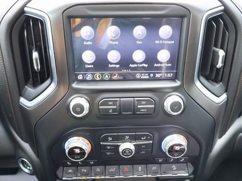 Certified 2021 GMC Sierra 1500 AT4 w/ Technology Package AWD/4WD image 23