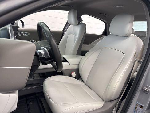 Used 2023 Hyundai Ioniq 6 SEL image 15