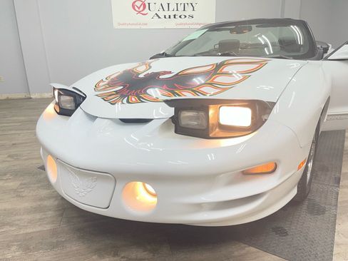 Used 2000 Pontiac Firebird Trans Am RWD image 20