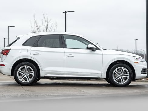 Used 2018 Audi Q5 2.0T Premium image 3