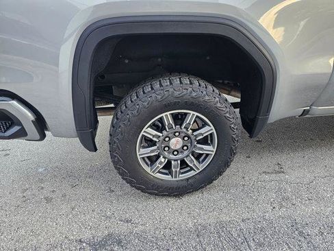 Used 2025 GMC Sierra 1500 AT4 AWD/4WD image 14
