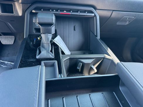 New 2026 Toyota Tundra SR image 11