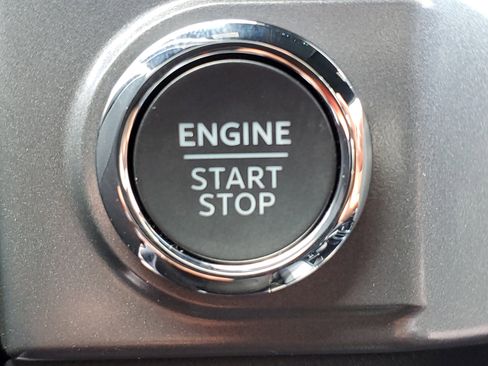 New 2025 Ford F150 XLT w/ Equipment Group 302A MID image 29