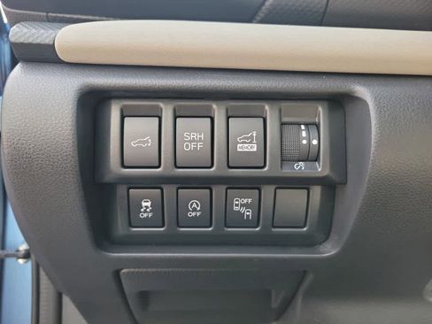 Certified 2023 Subaru Forester Limited image 23