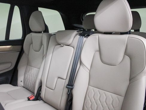 New 2026 Volvo XC90 B5 Core AWD/4WD image 25