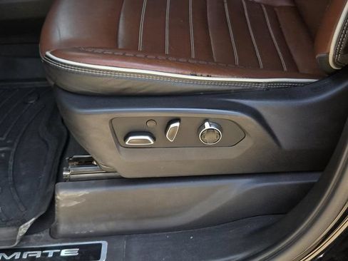Used 2024 GMC Sierra 2500 Denali Ultimate AWD/4WD image 30