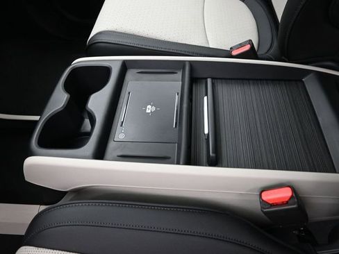 New 2026 Honda Odyssey Elite image 16
