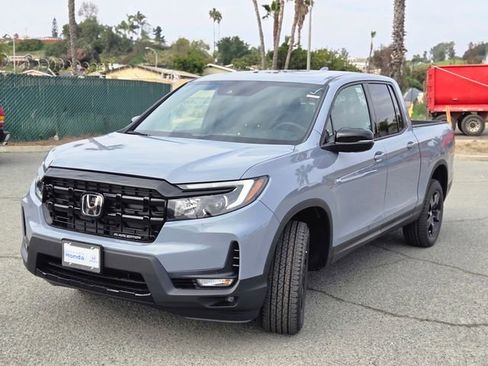 New 2026 Honda Ridgeline Black Edition image 10