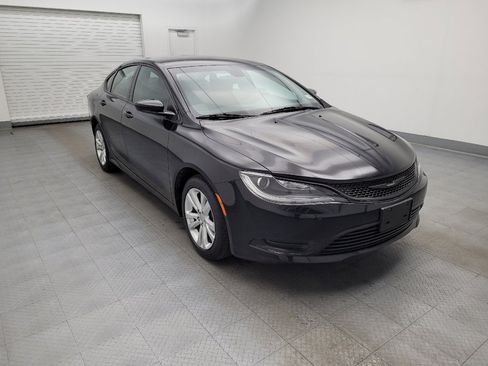 Used 2016 Chrysler 200 Limited image 13