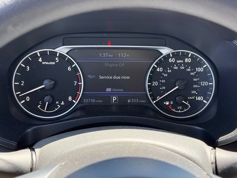 Used 2025 Nissan Altima 2.5 SV FWD image 11