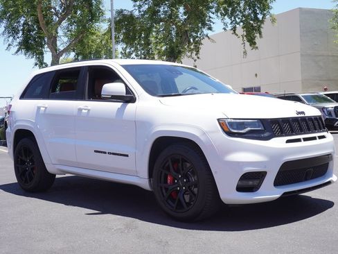 Used 2021 Jeep Grand Cherokee SRT AWD/4WD image 4