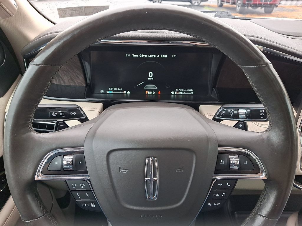 Certified 2020 Lincoln Navigator Reserve w/ Equipment Group 201A Reserve AWD/4WD image 21