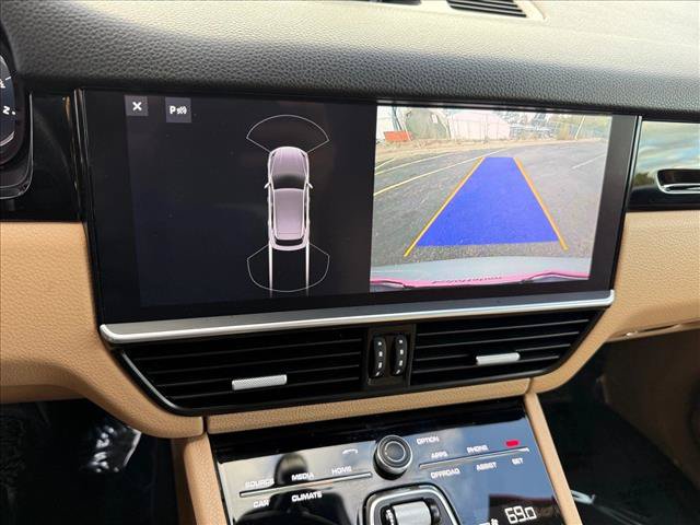 Used 2020 Porsche Cayenne S AWD/4WD image 14