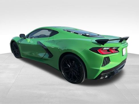 Used 2026 Chevrolet Corvette Stingray Coupe w/ Z51 Performance Package RWD image 6
