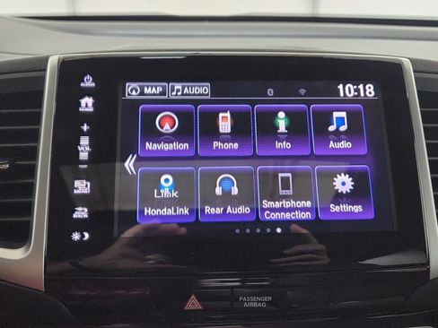 Used 2018 Honda Pilot Touring image 20
