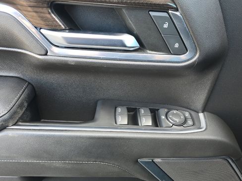 Used 2022 Chevrolet Silverado 1500 LT image 10