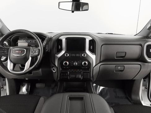 Used 2020 GMC Sierra 1500 Elevation w/ Elevation Value Package image 12