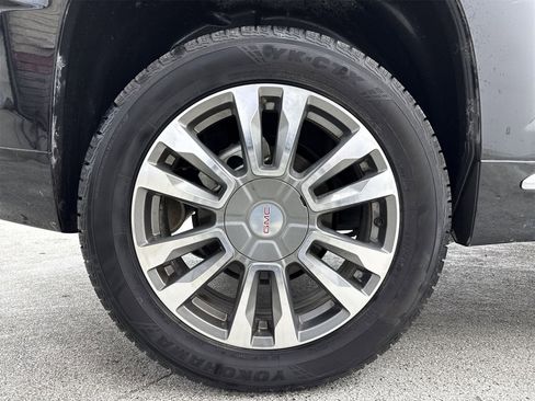 Used 2017 GMC Terrain Denali image 42