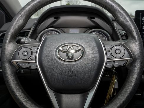 Used 2023 Toyota Camry LE image 16