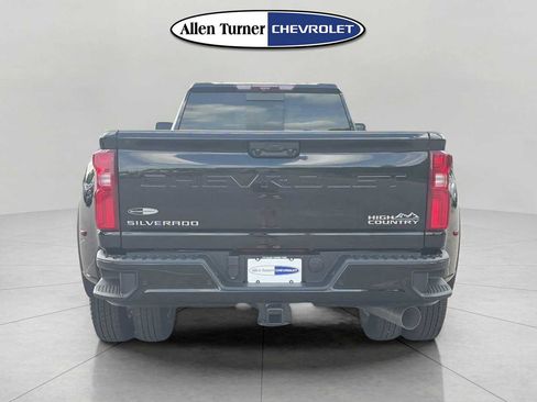 New 2026 Chevrolet Silverado 3500 High Country w/ High Country Premium Package AWD/4WD image 5