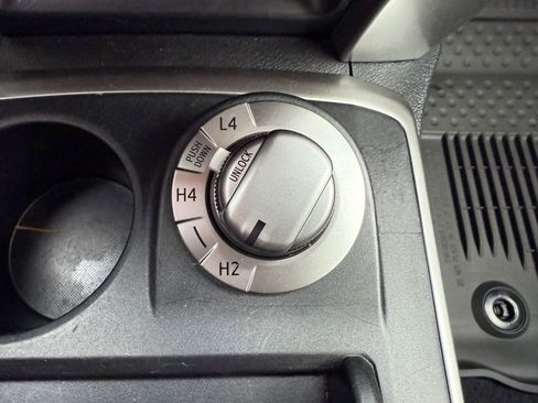 Used 2024 Toyota 4Runner SR5 image 26