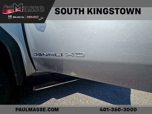 Certified 2025 GMC Sierra 2500 Denali Ultimate AWD/4WD image 9