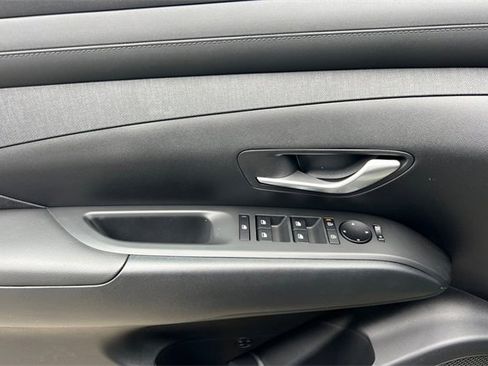 New 2025 Hyundai Tucson SEL image 11