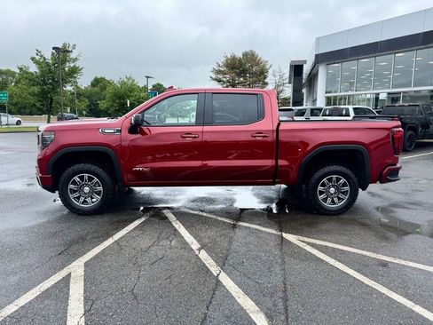 Certified 2025 GMC Sierra 1500 AT4 w/ Technology Package AWD/4WD image 2