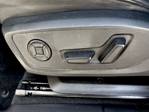 Used 2022 Audi Q3 2.0T Premium Plus image 8