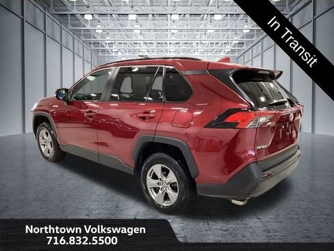 Used 2025 Toyota RAV4 XLE AWD/4WD image 3
