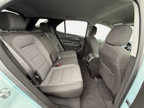Used 2022 Chevrolet Equinox LT FWD image 24