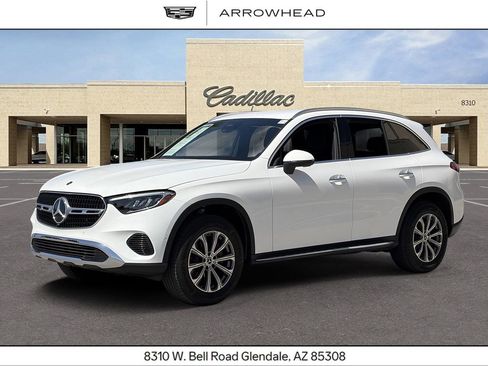 Used 2025 Mercedes-Benz GLC 300 4MATIC image 1