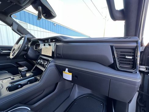 New 2026 GMC Sierra 1500 AT4X image 30