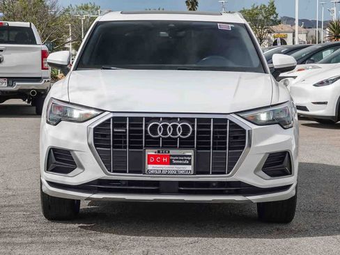 Used 2020 Audi Q3 2.0T Premium image 2