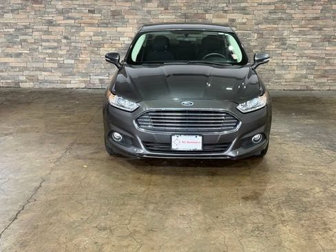 Used 2015 Ford Fusion SE w/ Equipment Group 201A FWD image 34