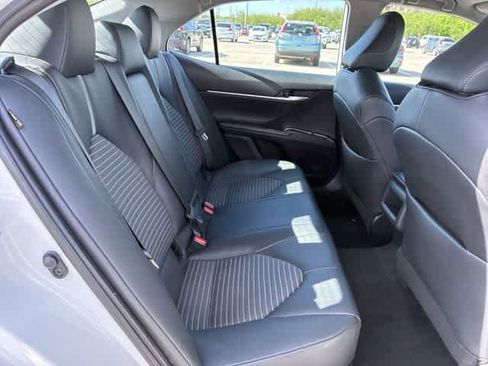 Used 2023 Toyota Camry SE image 21