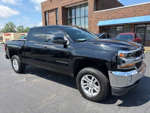 Used 2018 Chevrolet Silverado 1500 LT w/ All Star Edition AWD/4WD image 1