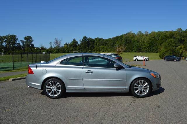 Used 2011 Volvo C70 T5 w/ Convenience Pkg FWD image 47
