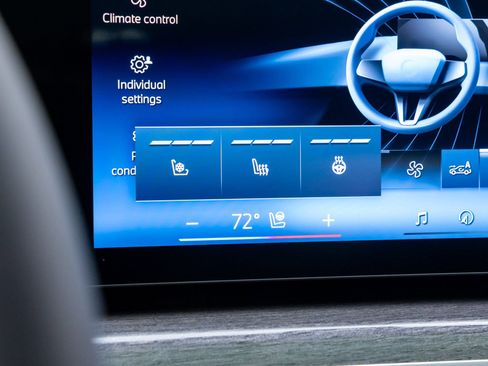 New 2026 BMW 760i xDrive w/ Executive Package image 30