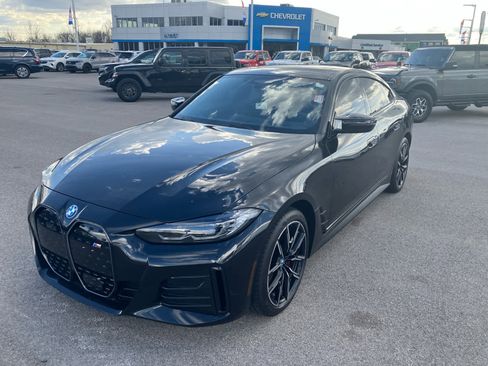 Used 2023 BMW i4 M50 image 3