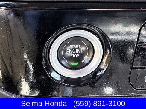 Used 2023 GMC Sierra 1500 SLT w/ SLT Premium Package AWD/4WD image 16